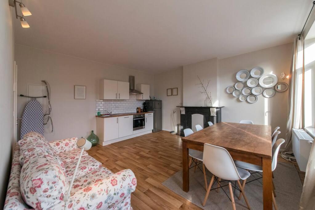 Appartement 4 Chambres A Liege Bagian luar foto