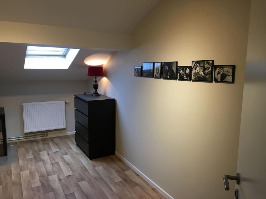 Appartement 4 Chambres A Liege Bagian luar foto